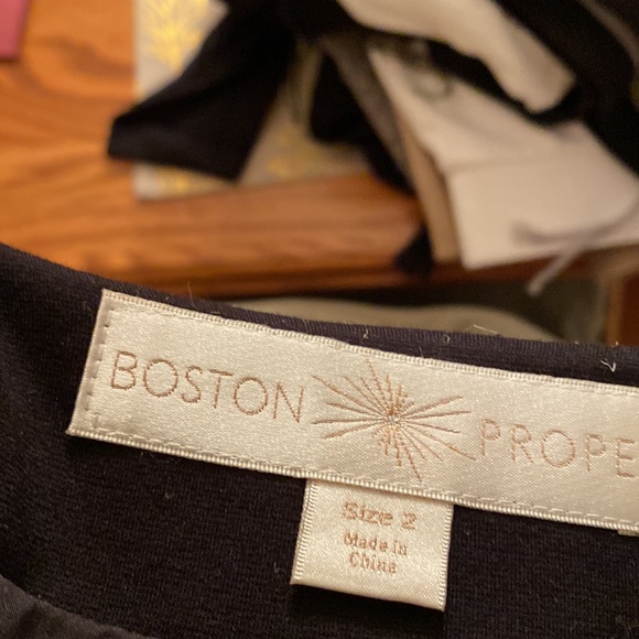 NWOT Boston Proper black jacket. Zip closure and zip pockets very cute - Picture 4 of 4